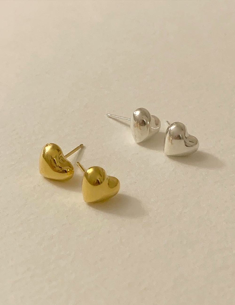 (silver 92.5) Volume heart earring / 2size