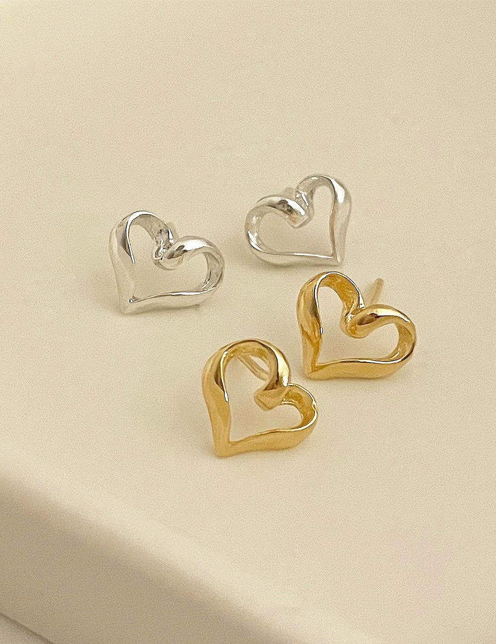 (silver 92.5) Heart wave line earring