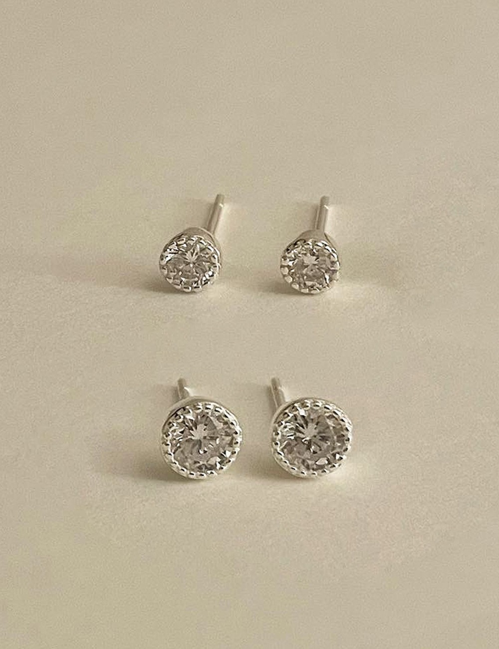 (silver 92.5) Round cubic earring
