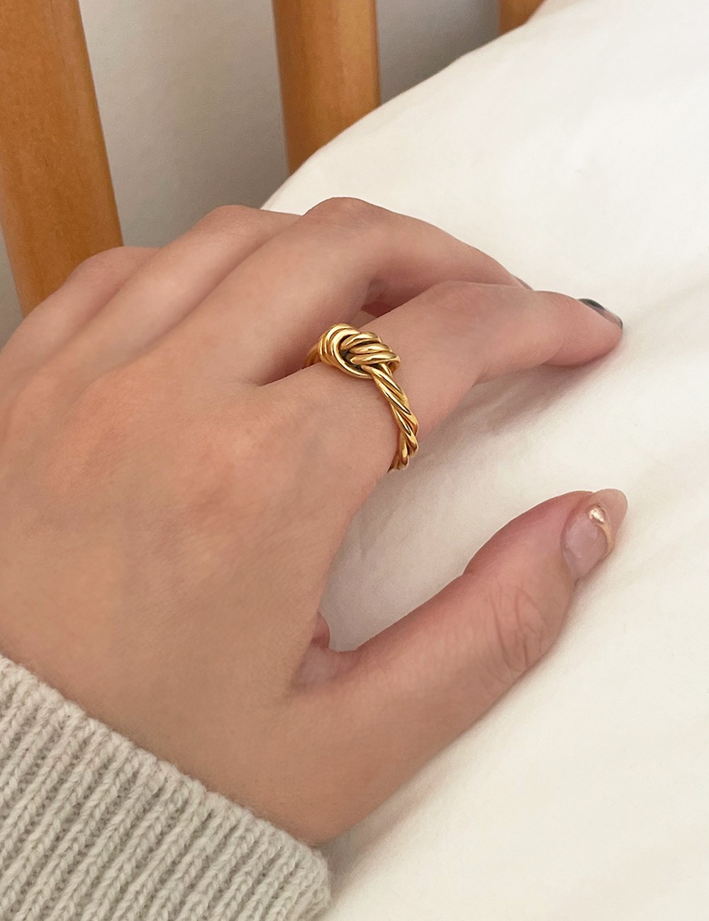 (silver 92.5)Oil bold knot ring