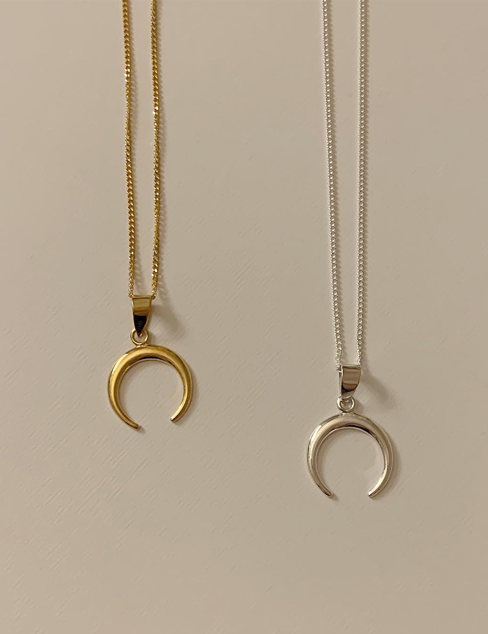 (silver 92.5) Moon necklace